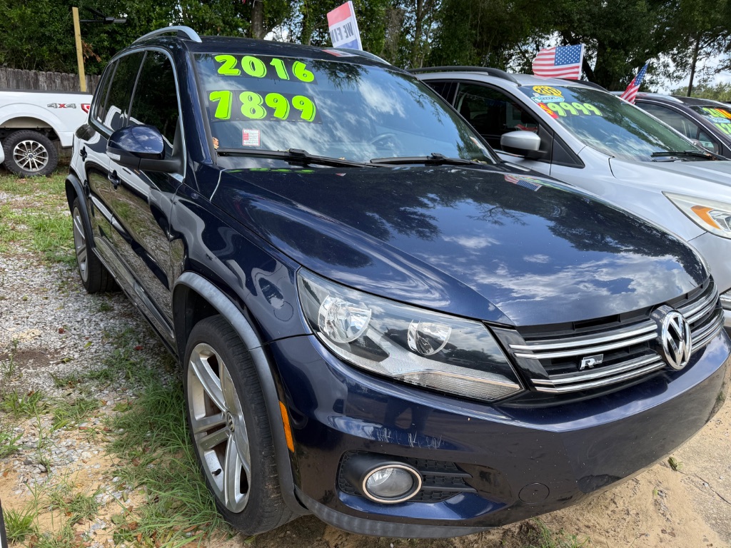 2016 Volkswagen Tiguan - $7,899