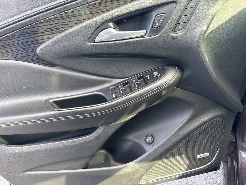 2016 Buick Envision - $12,999