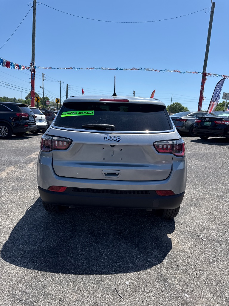 2023 Jeep Compass - $17,999
