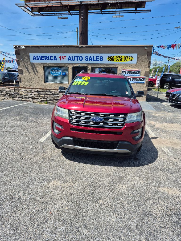 2017 Ford Explorer - $11,999