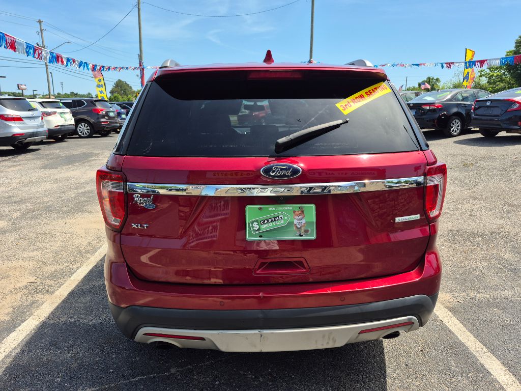 2017 Ford Explorer - $11,999