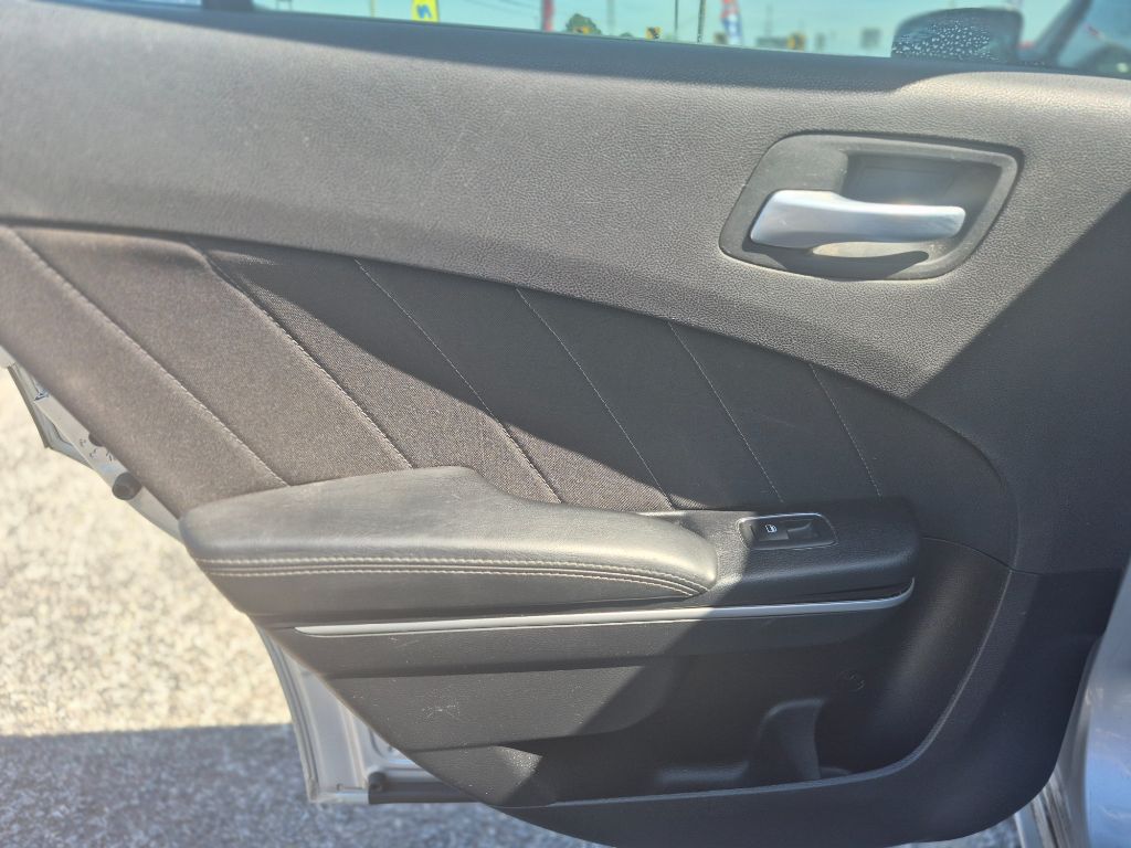 2020 Dodge Charger - $18,999
