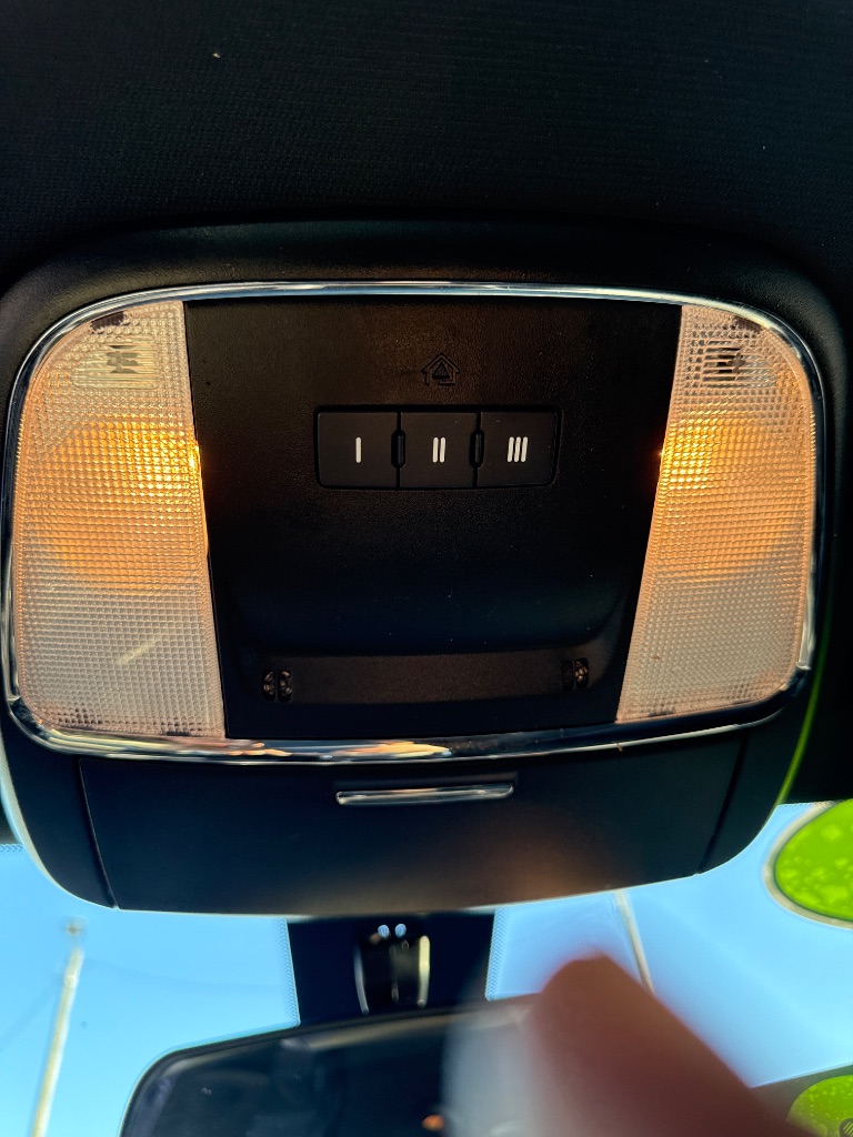 2022 Dodge Charger - $18,999