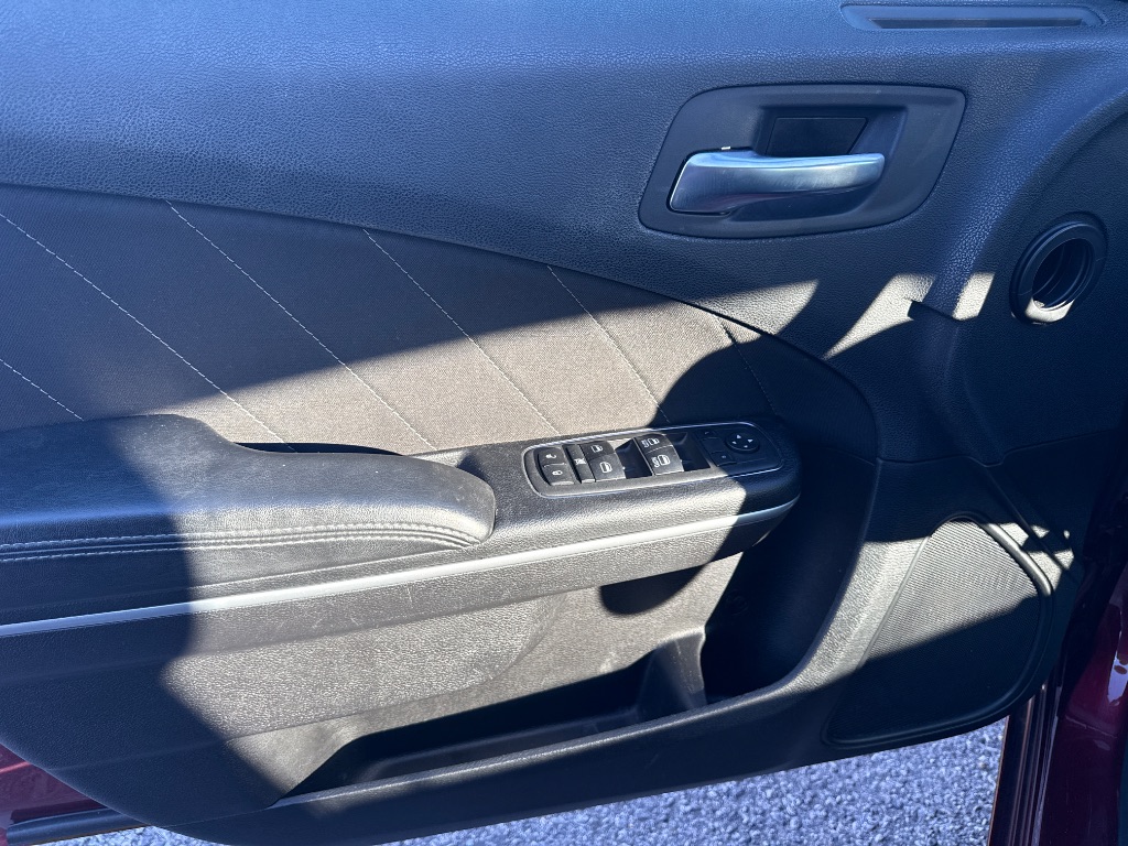 2022 Dodge Charger - $18,999
