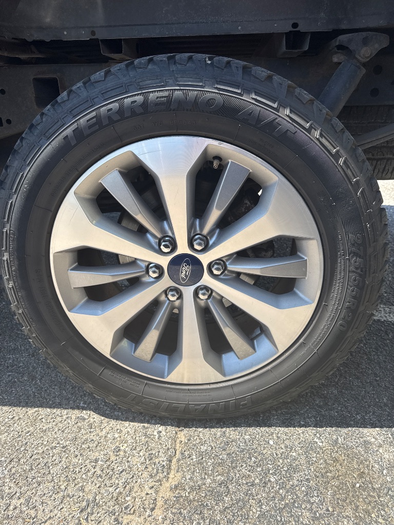 2017 Ford F-150 - $13,999