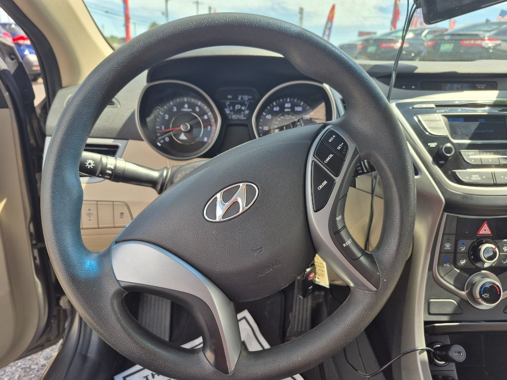 2016 Hyundai Elantra - $7,999
