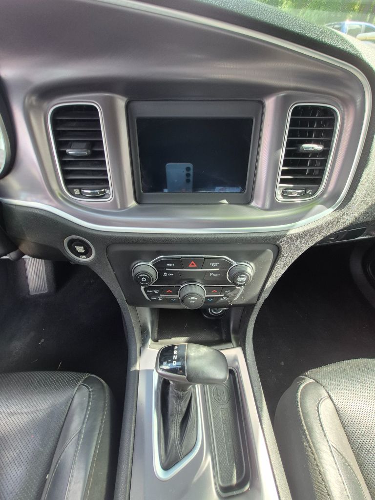 2020 Dodge Charger - $14,999