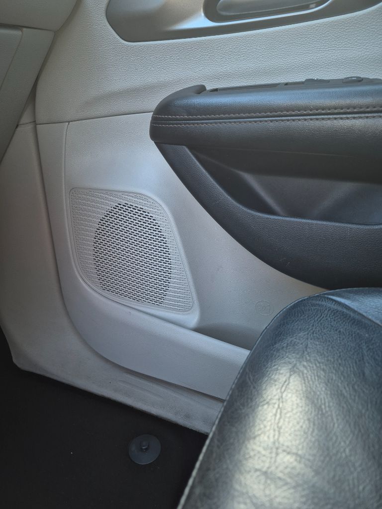 2020 Chrysler Pacifica - $9,999