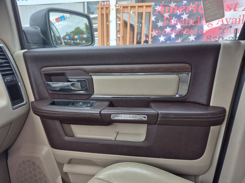 2017 Ram 1500 - $18,999