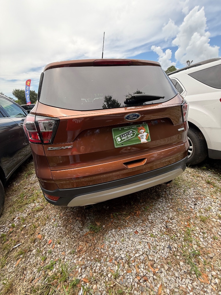2017 Ford Escape - $8,999