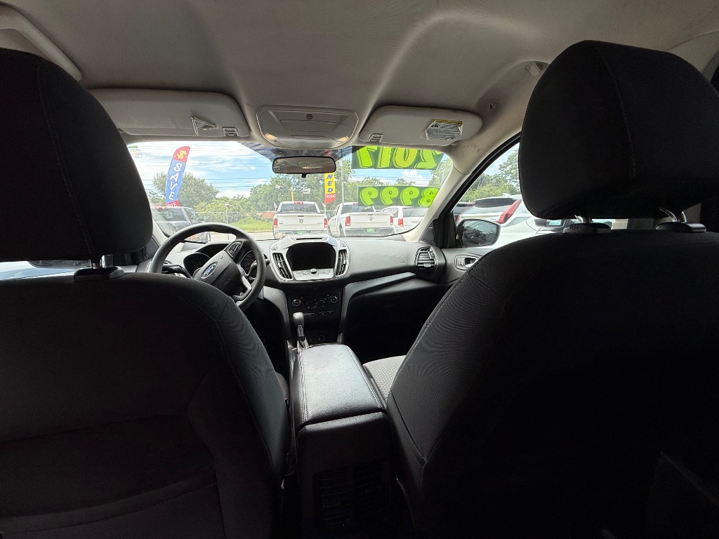 2017 Ford Escape - $8,999