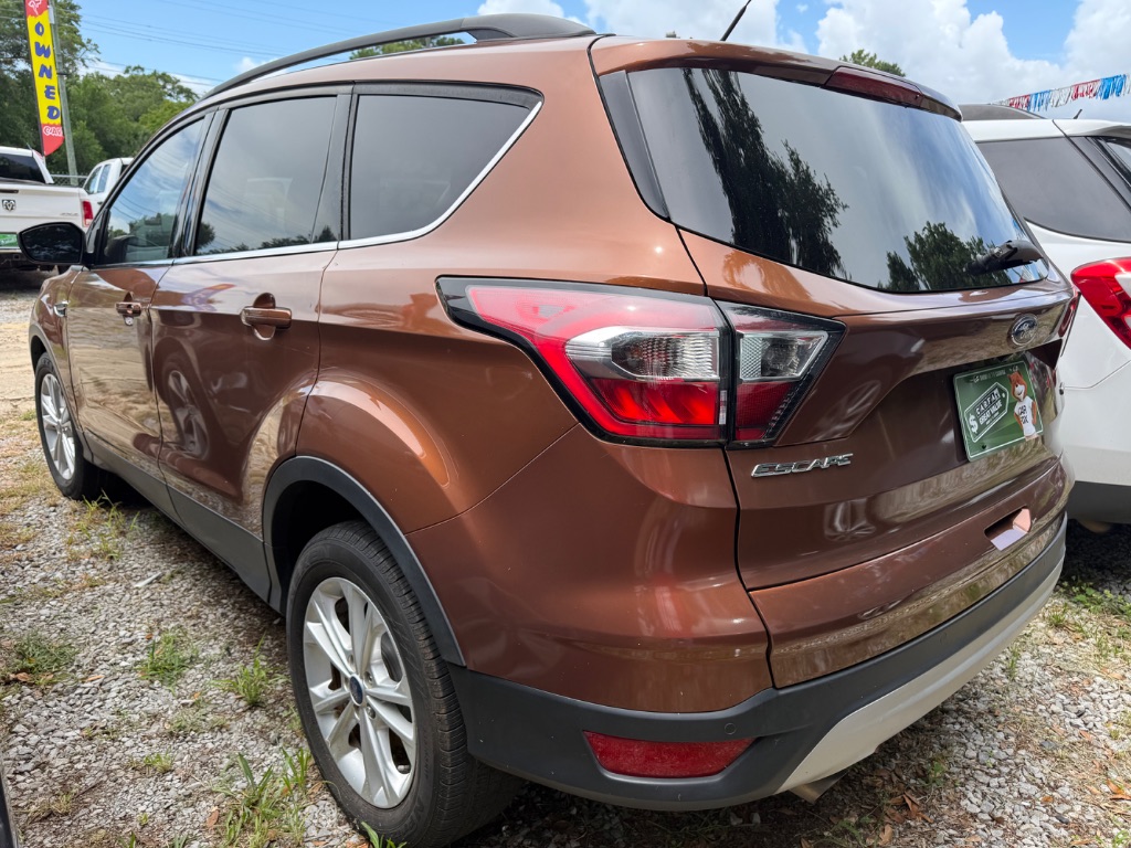 2017 Ford Escape - $8,999