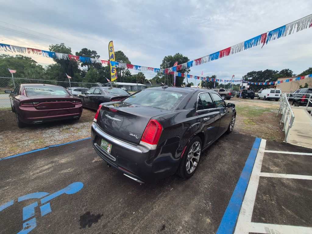 2017 Chrysler 300 - $11,999