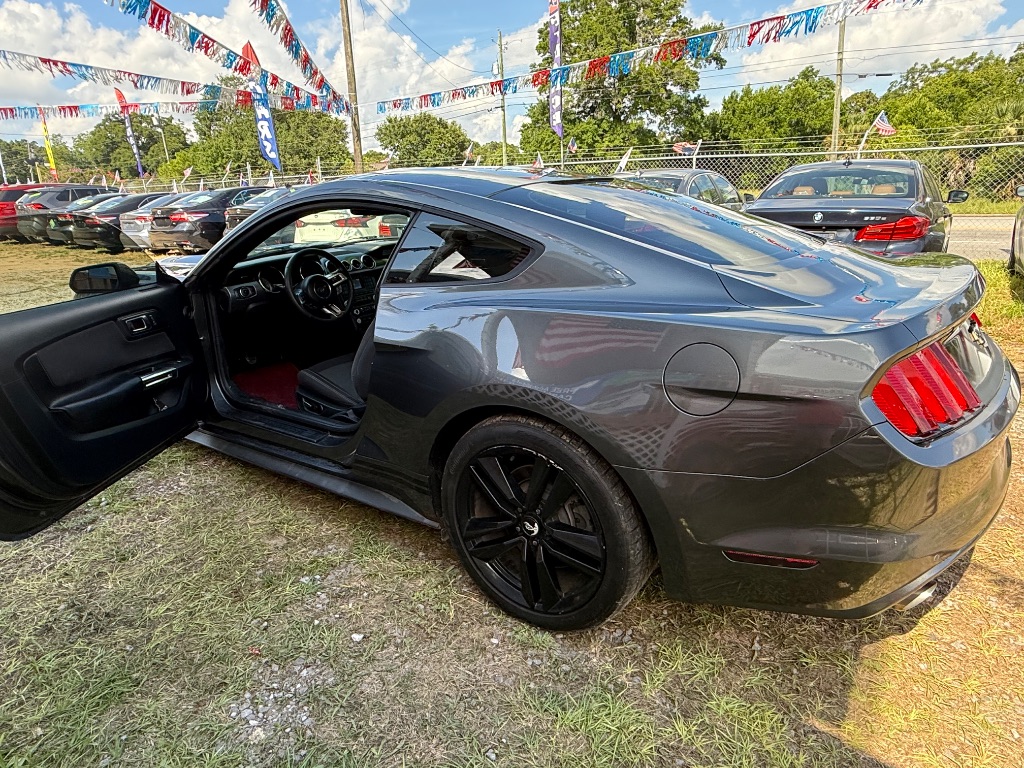 2015 Ford Mustang - $12,999