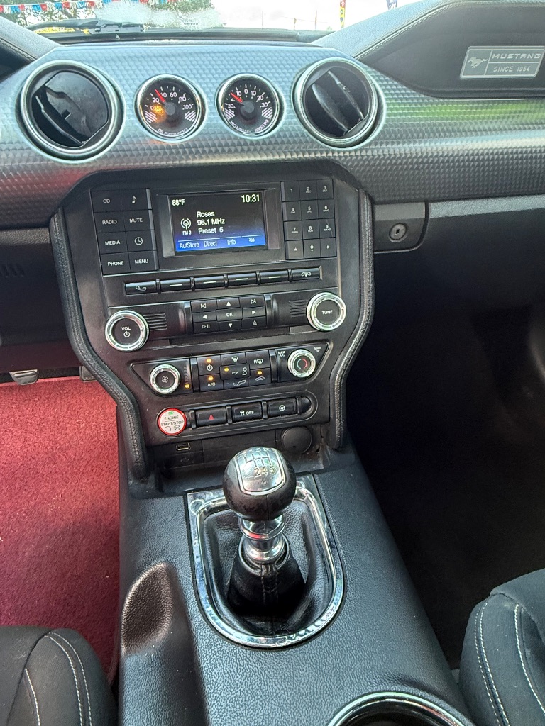 2015 Ford Mustang - $12,999