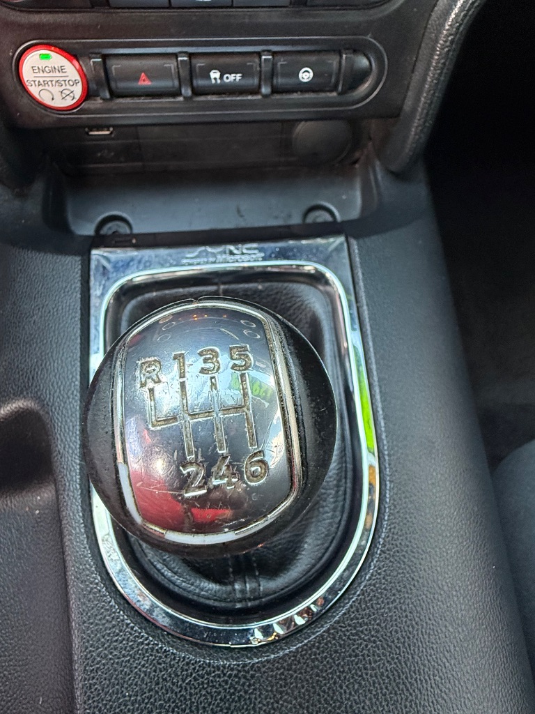2015 Ford Mustang - $12,999