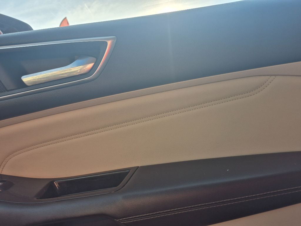 2015 Ford Edge