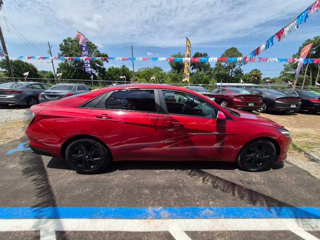 2023 Hyundai Elantra - $17,499