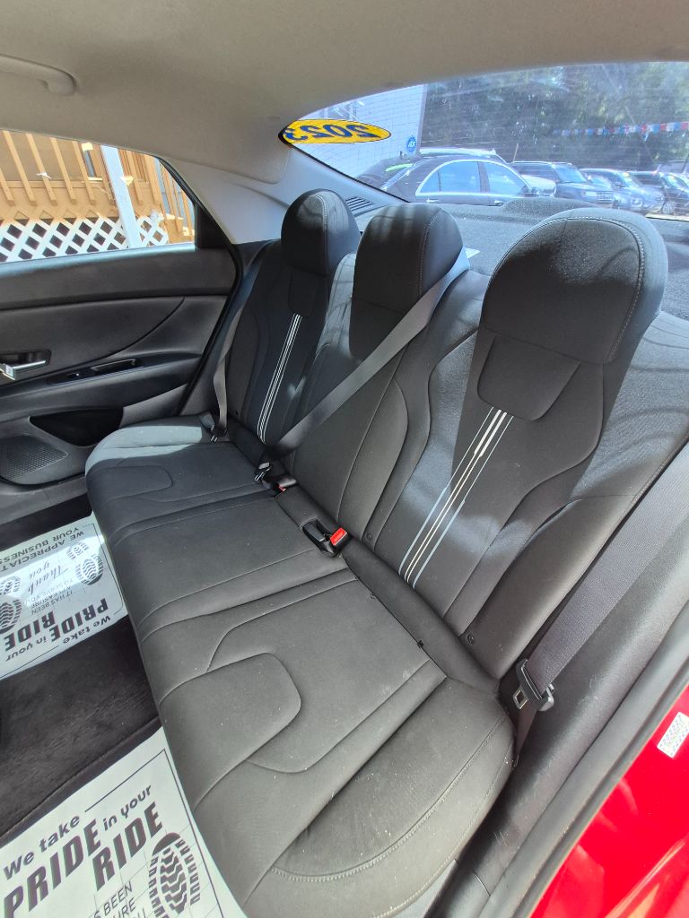 2023 Hyundai Elantra - $17,499
