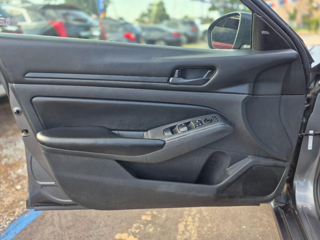 2024 Nissan Altima - $16,999