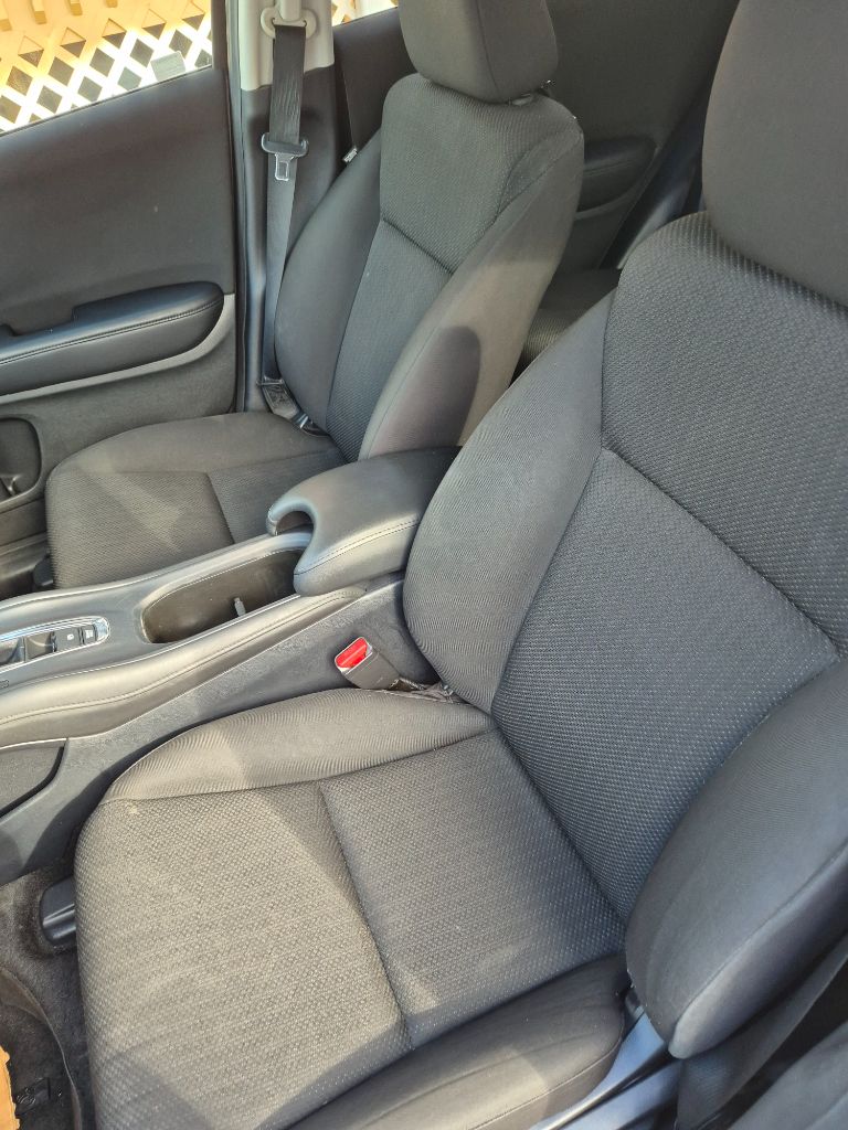 2016 Honda HR-V - $12,999