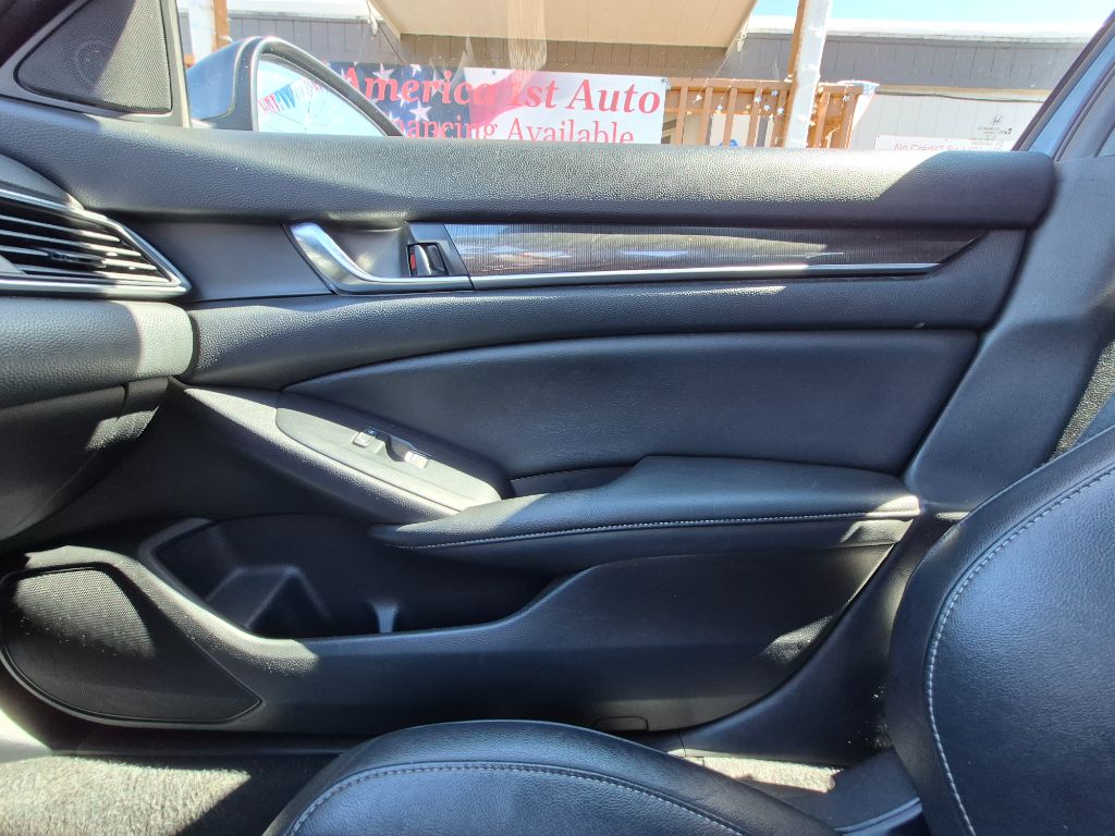 2019 Honda Accord - $11,999