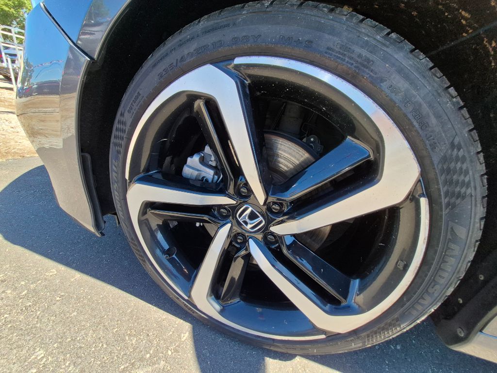 2019 Honda Accord - $11,999