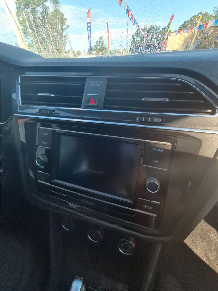 2018 Volkswagen Tiguan - $10,999
