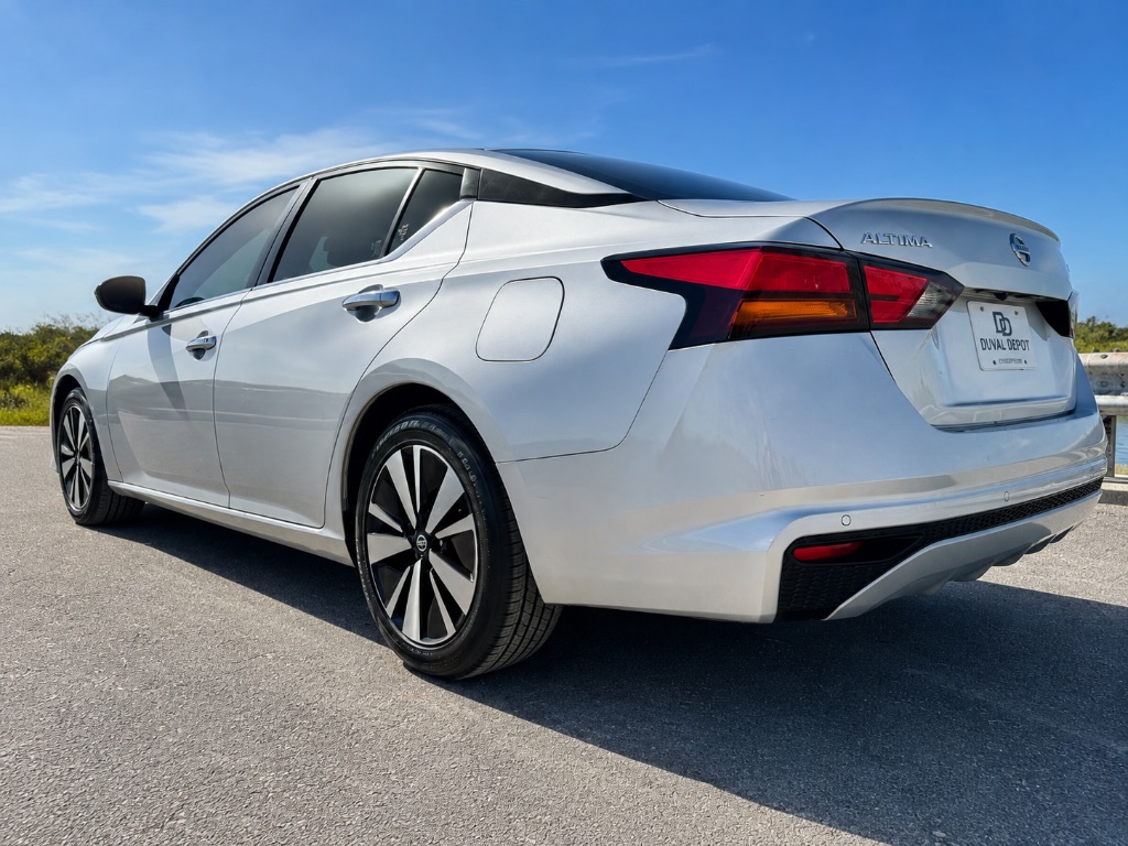2022 Nissan Altima - $13,999