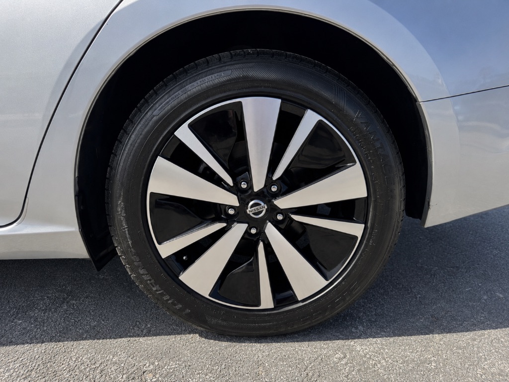 2022 Nissan Altima - $13,999