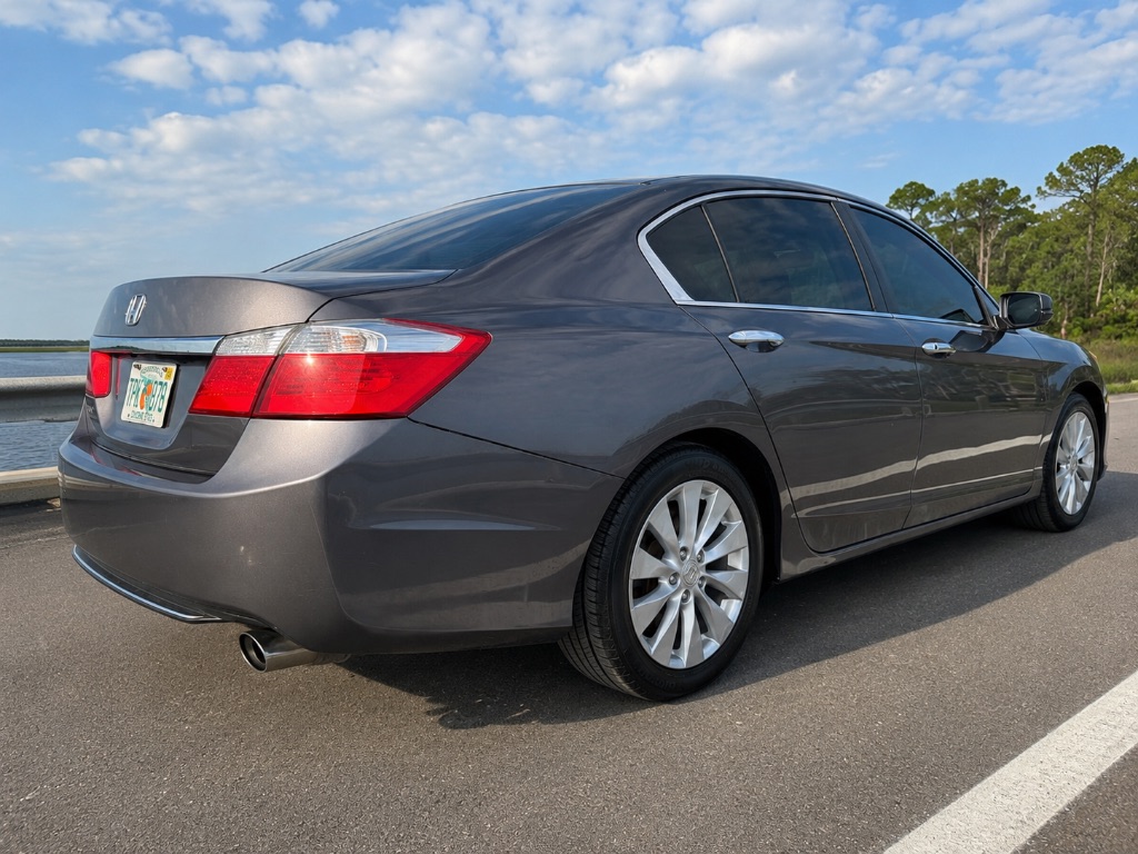 2014 Honda Accord - $12,999