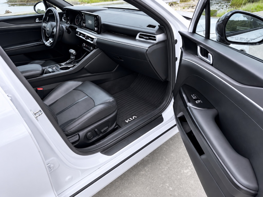 2021 Kia K5 - $16,999