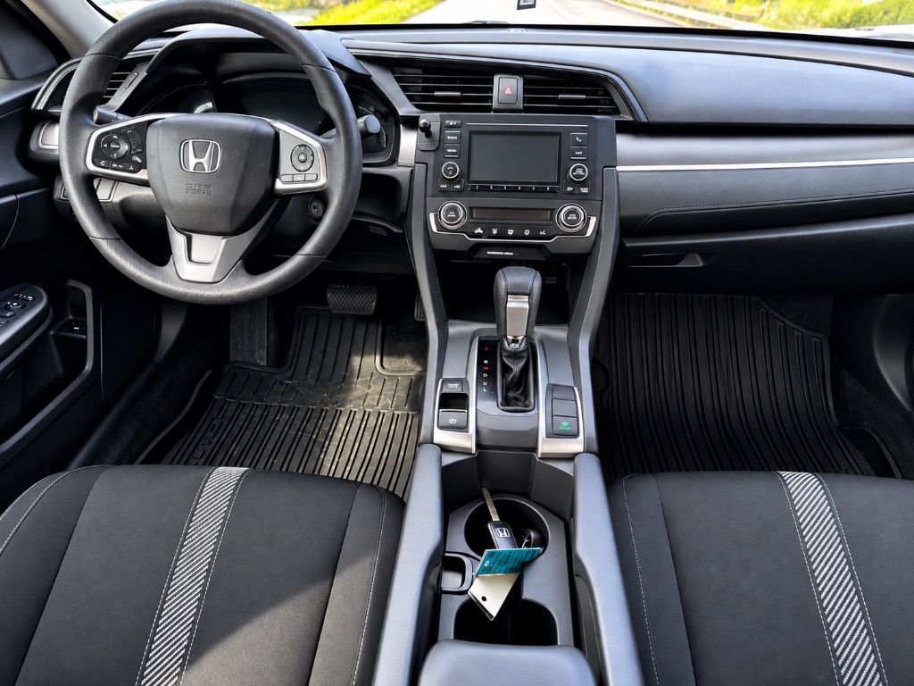 2016 Honda Civic - $11,999