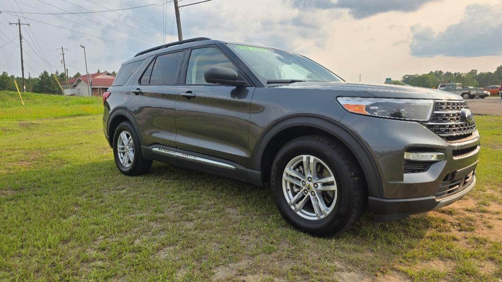 2020 Ford Explorer - $17,000