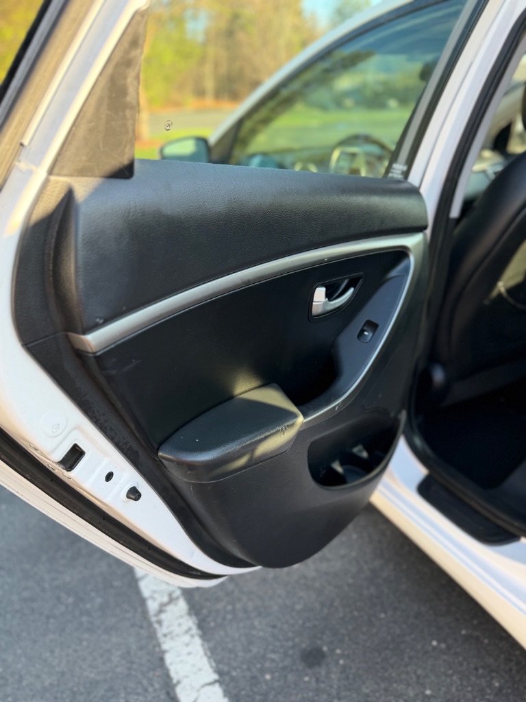 2013 Hyundai Elantra - $7,999