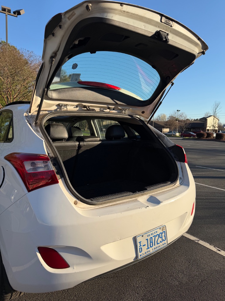2013 Hyundai Elantra - $7,999