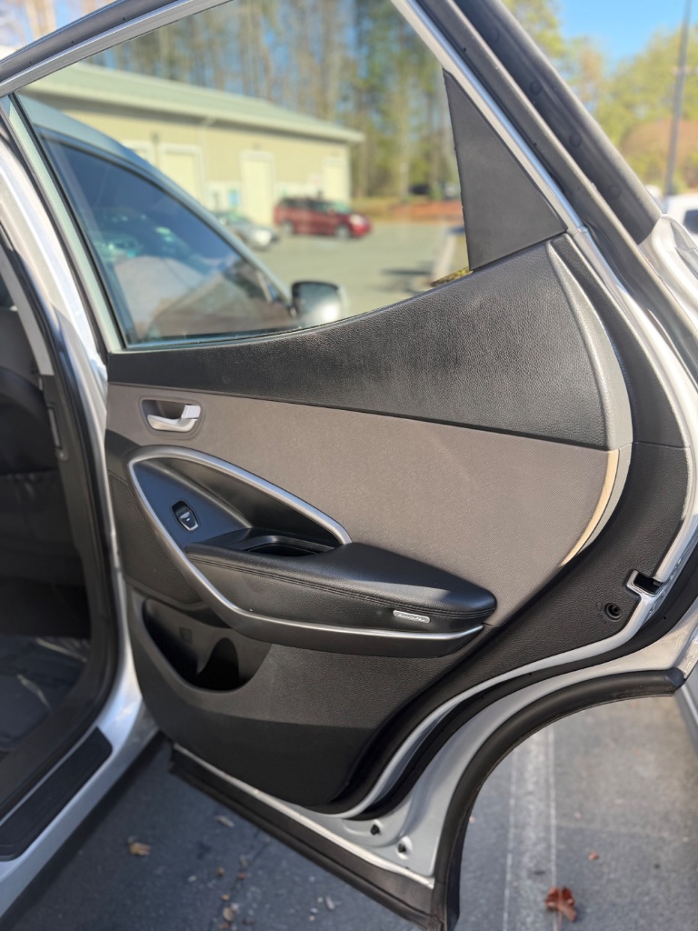 2018 Hyundai Santa Fe Sport - $13,999