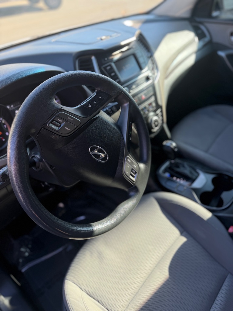 2018 Hyundai Santa Fe Sport - $13,999