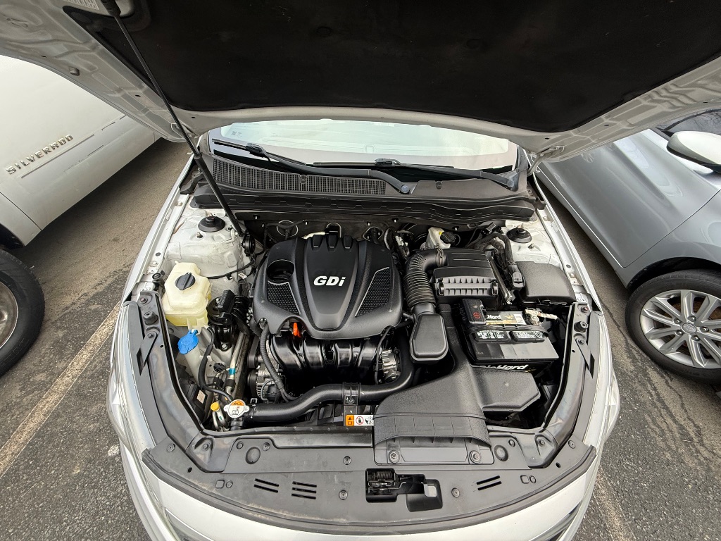 2013 Kia Optima - $7,999