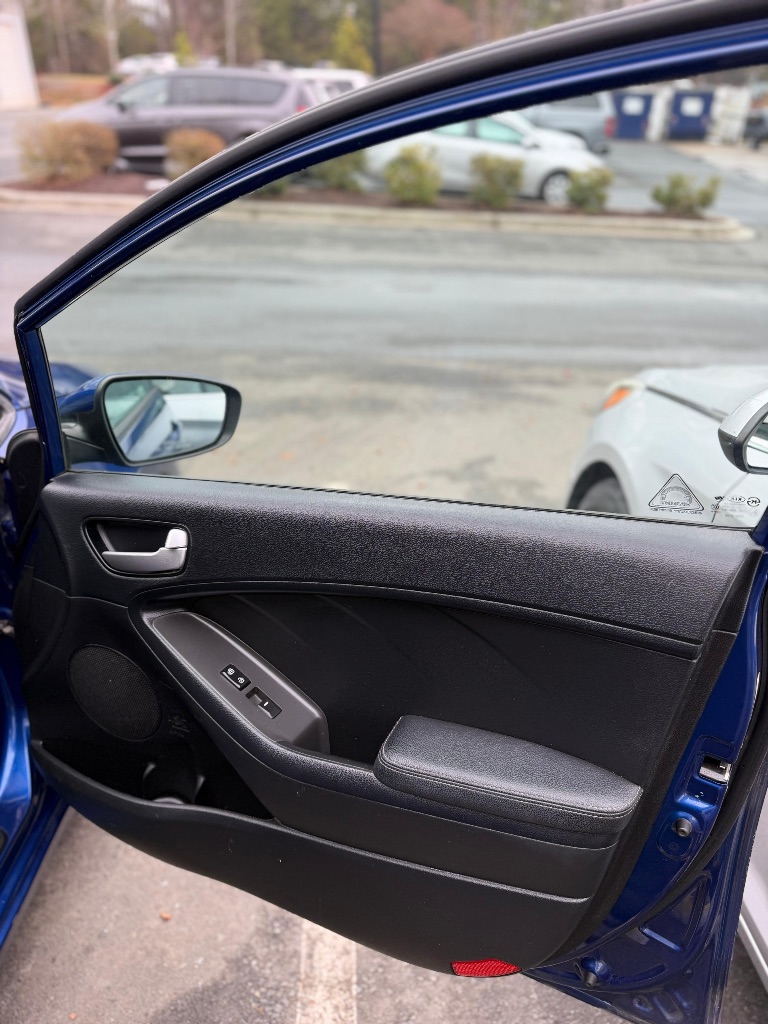 2017 Kia Forte - $8,999