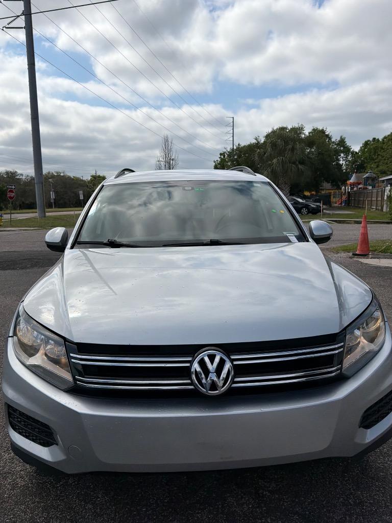 2017 Volkswagen Tiguan - $10,900