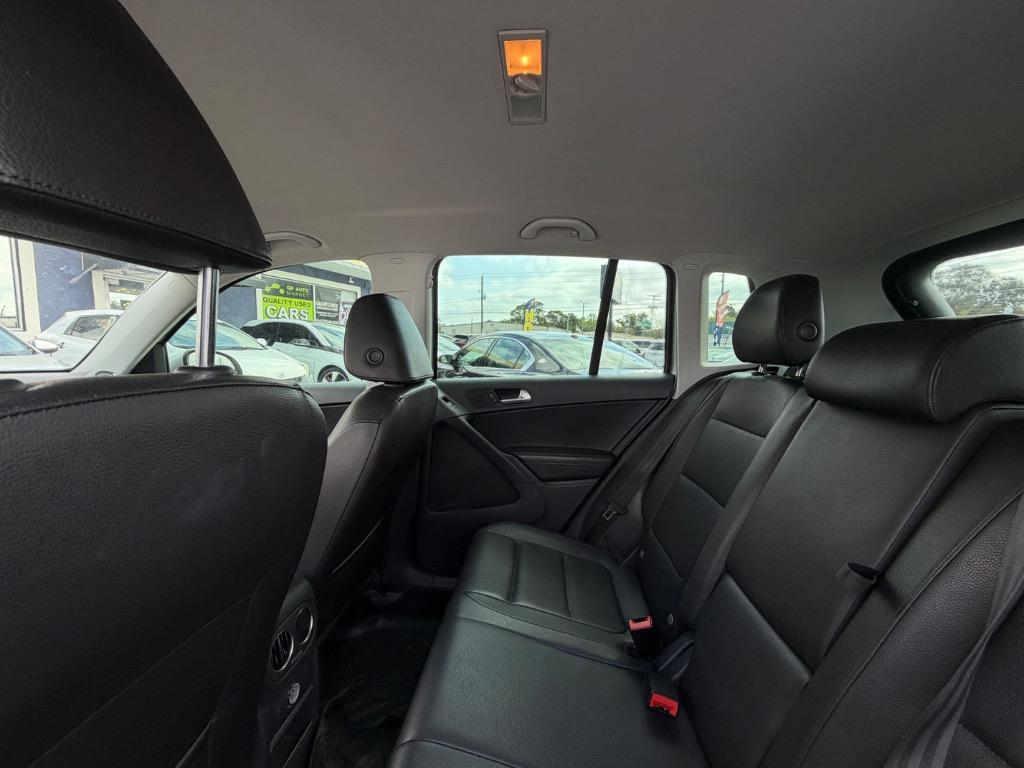 2017 Volkswagen Tiguan - $10,900