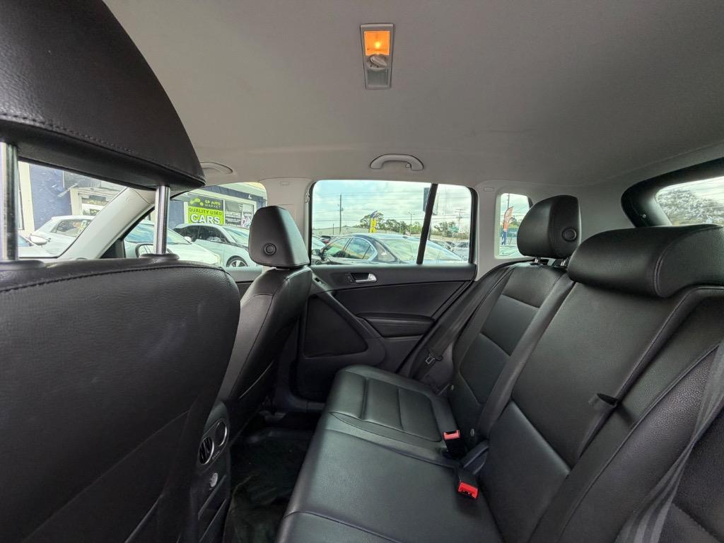 2017 Volkswagen Tiguan - $10,900