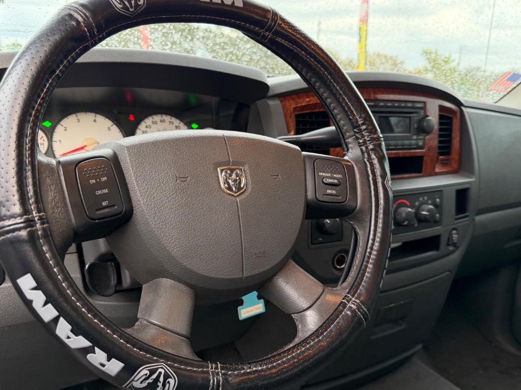 2006 Dodge Ram 1500 - $9,900