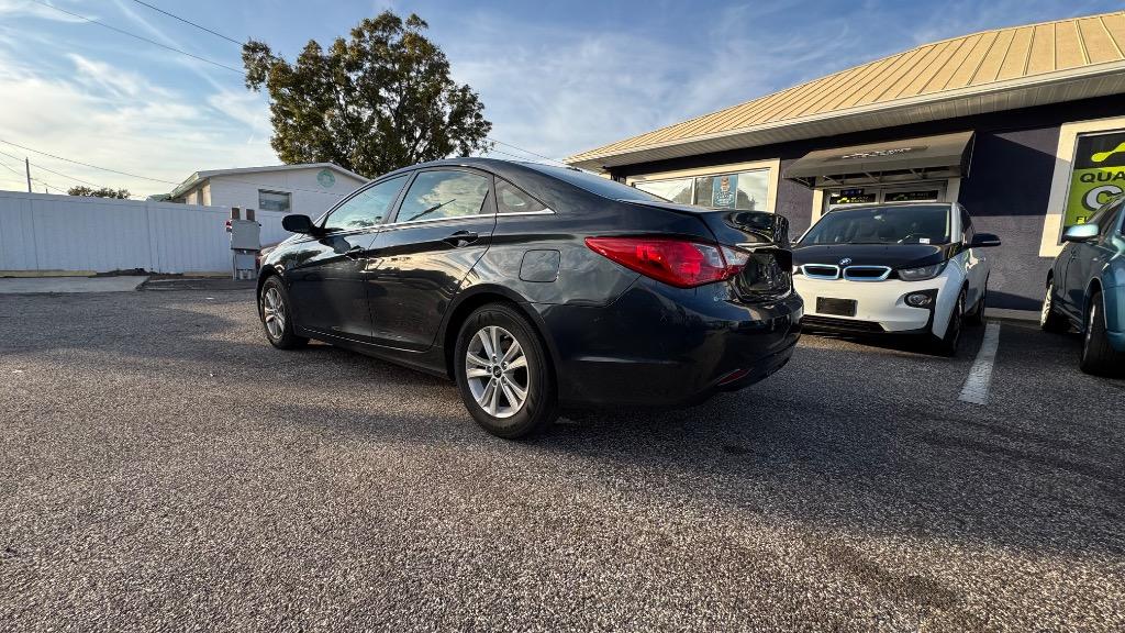 2012 Hyundai Sonata - $5,900