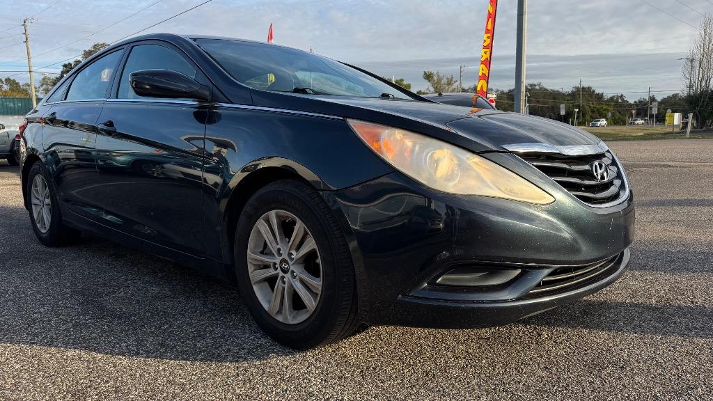 2012 Hyundai Sonata - $5,900