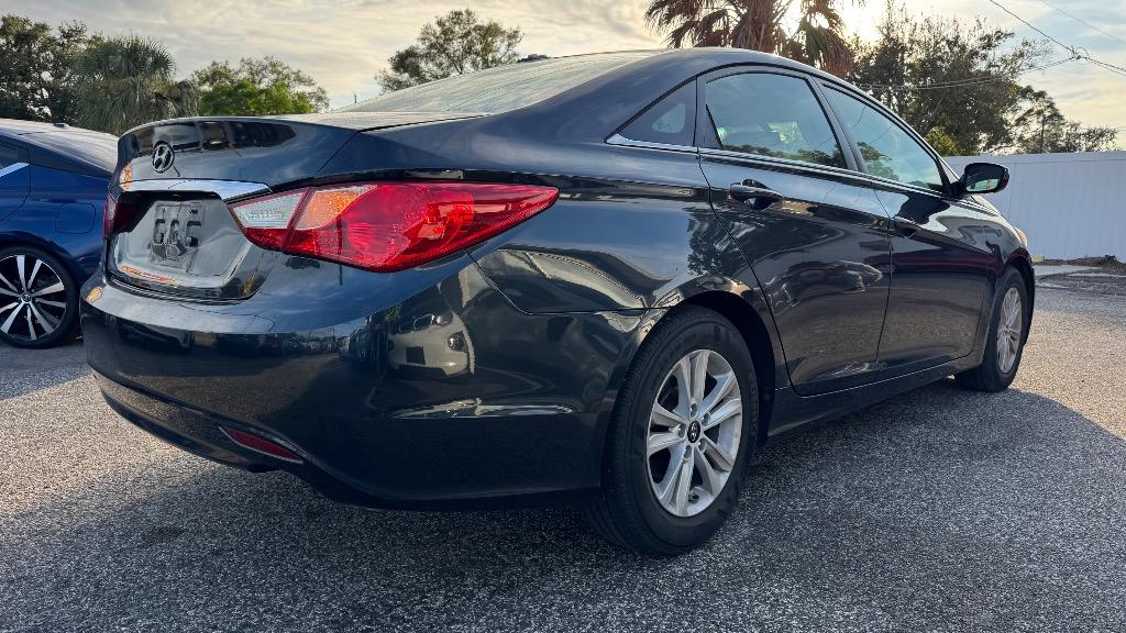 2012 Hyundai Sonata - $5,900