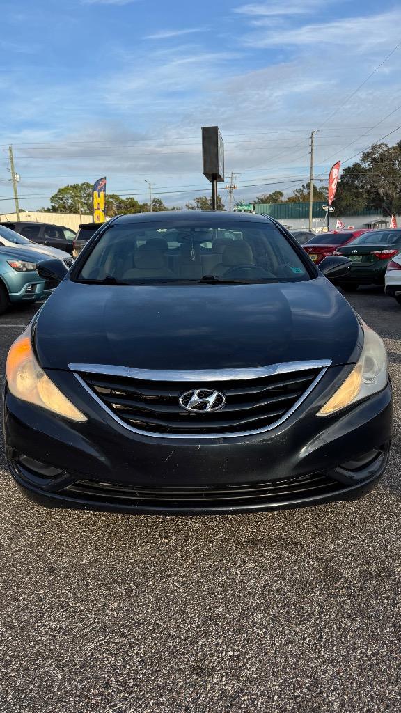 2012 Hyundai Sonata - $5,900