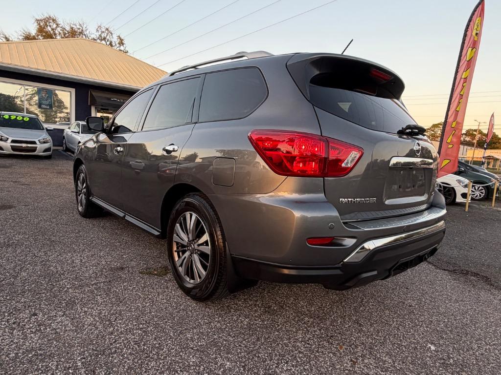 2017 Nissan Pathfinder - $12,900