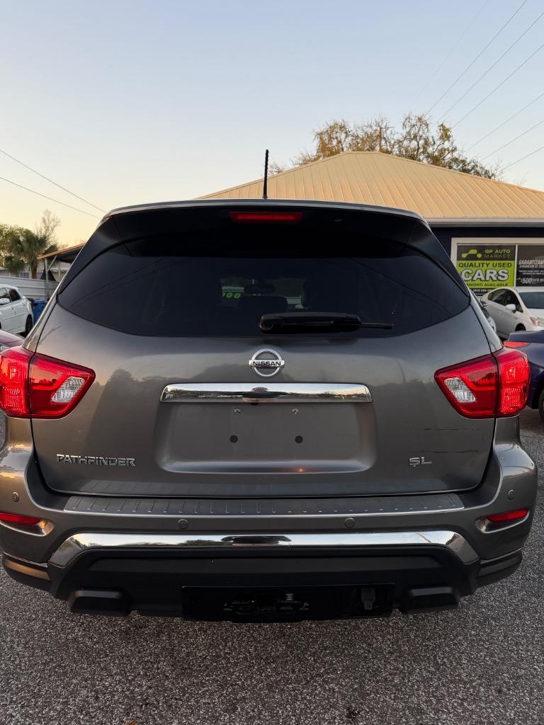2017 Nissan Pathfinder - $12,900